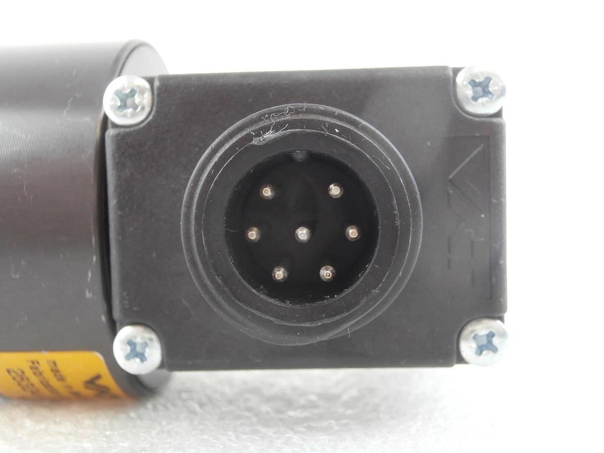 Used VAT 26324-KA41-0001 HV Angle Valve AMAT Applied Materials SemVision cX Working
