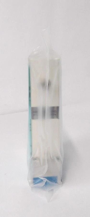 Pivotal 32-03225 Mass Flow Controller MFC 1000 SCCM O2 AMAT 0190-64047 New Spare