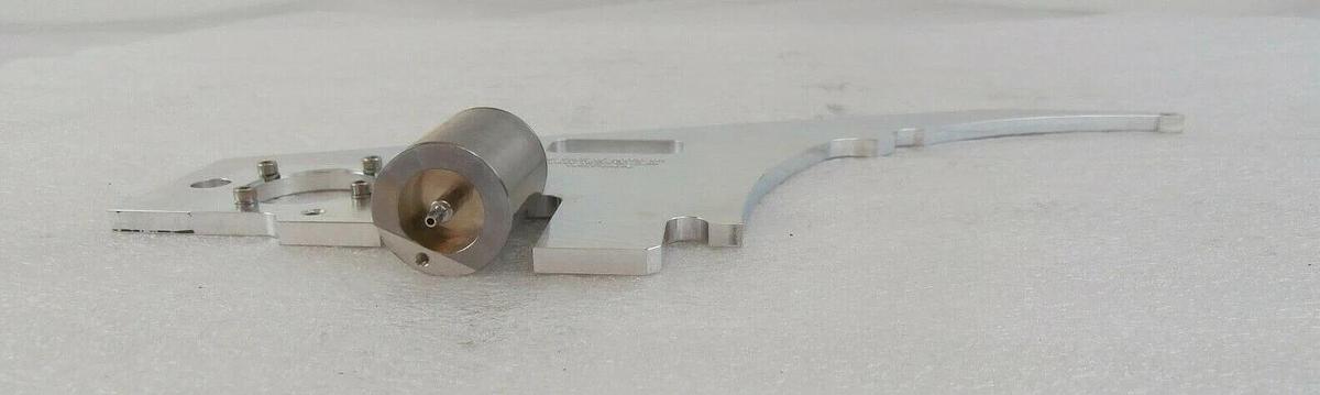 Used AMAT Applied Materials 0040-80142 Upper RH 300mm Gripper Claw 0040-03857 Working