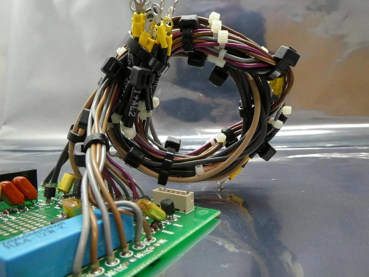 Used TDK 3EA00E182/A Interface Relay Board PCB hi-pric with Cables Used Working