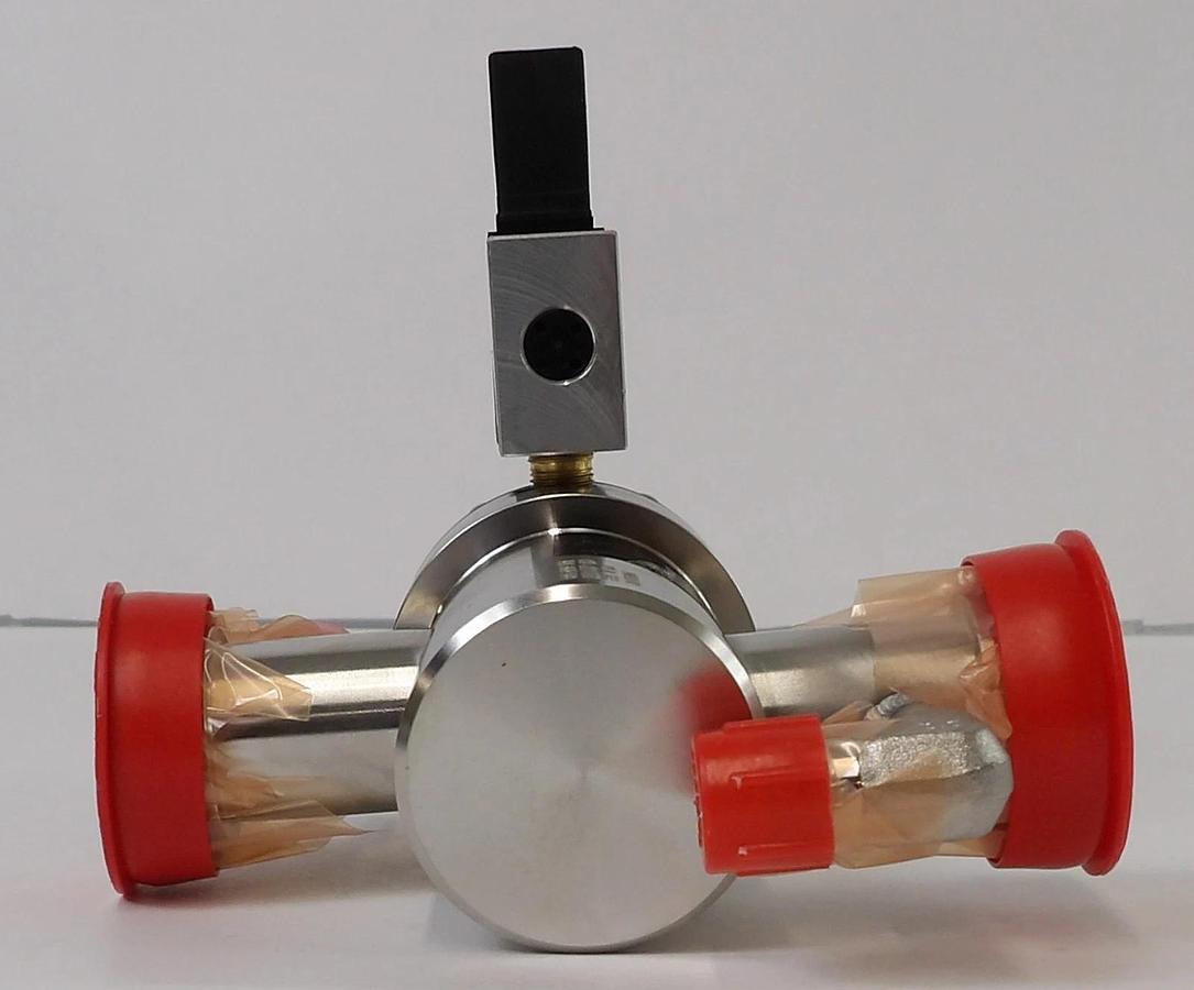 Used MDC Vacuum Products 321053 Angle Valve KIV-100-P Reseller Lot of 3 Working