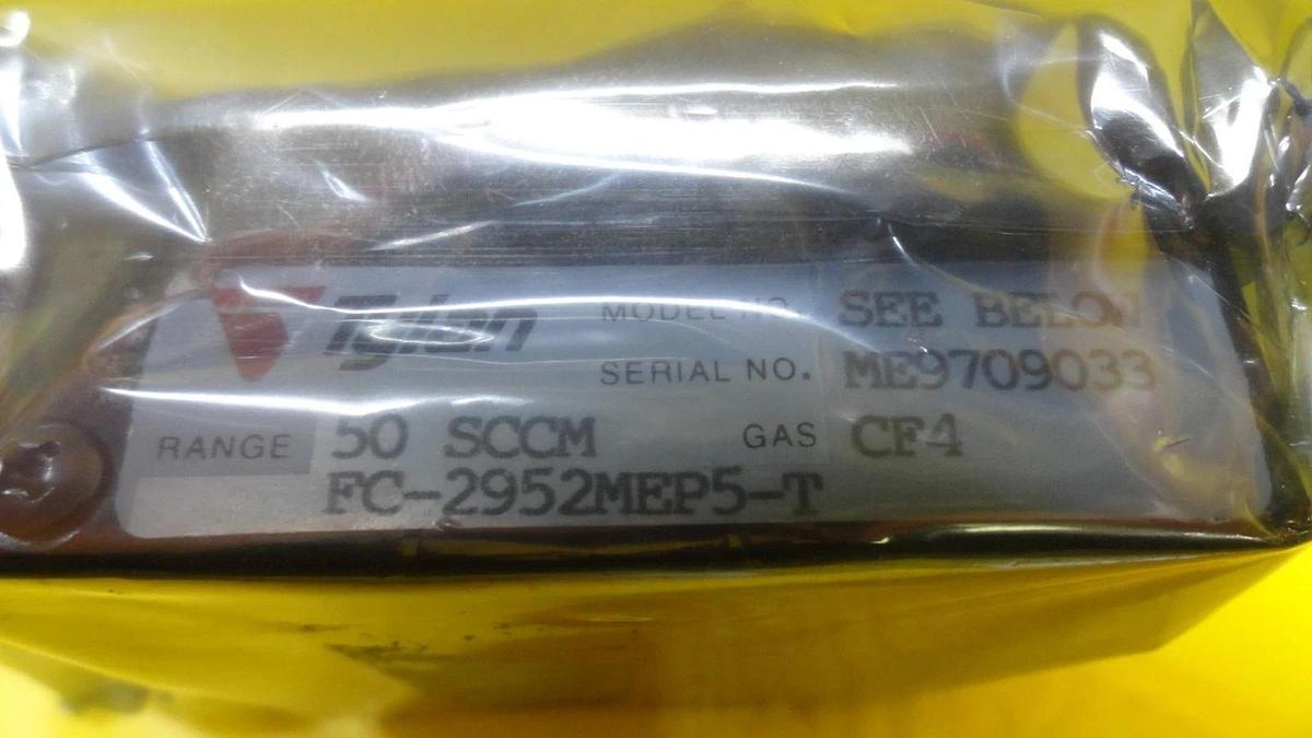 Used Tylan FC-2952MEP5-T Mass Flow Controller 2950 Series 50SCCM CF4 Used Working