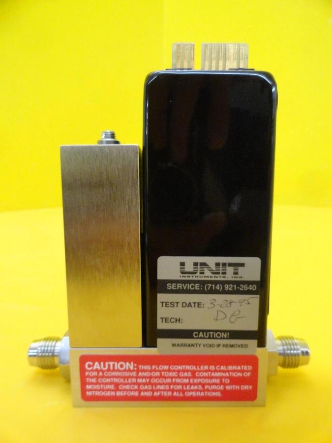 Used UNIT Instruments UFC-1100 Mass Flow Controller 5 SLM NH3 Used Working