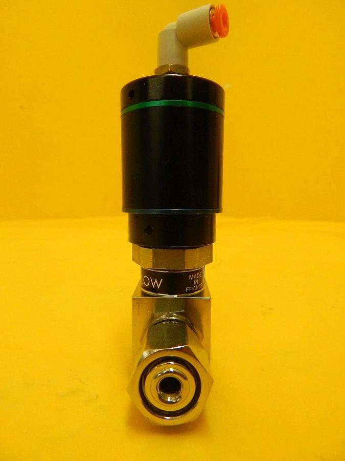 Used Qualiflow 2x10-9atm.cm3/Sec 2-Way Pneumatic Valve Reseller Lot of 2 Used Working