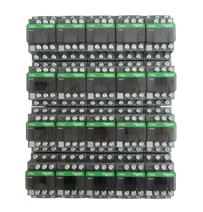 Schneider Electric LC1D96 3-Pole IEC Contactor Reseller lot of 20 New Surplus