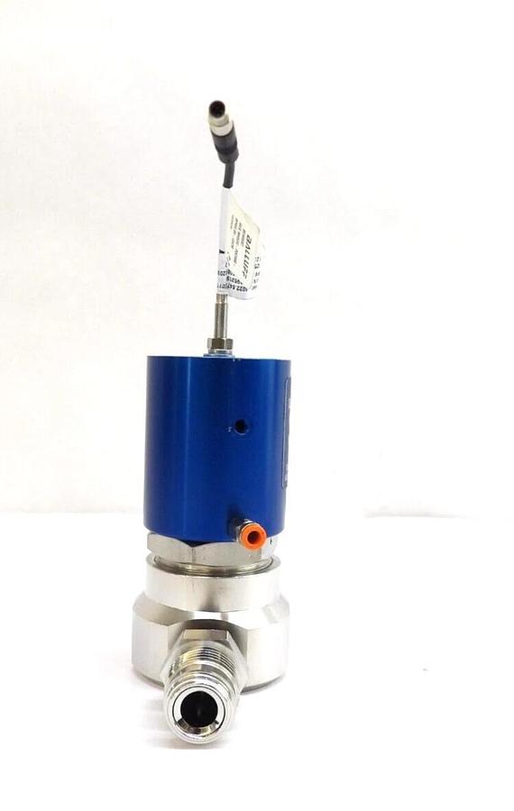 Used Fujikin SPDSA 500 90-100 PSI FVCR Pneumatic Diaphragm Valve Lot of 7 Working