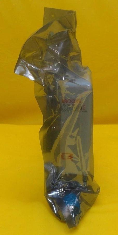Used Brooks Instruments 0550EB25H1EA Mass Flow Controller MFC 0550E 200 SLM H2 New