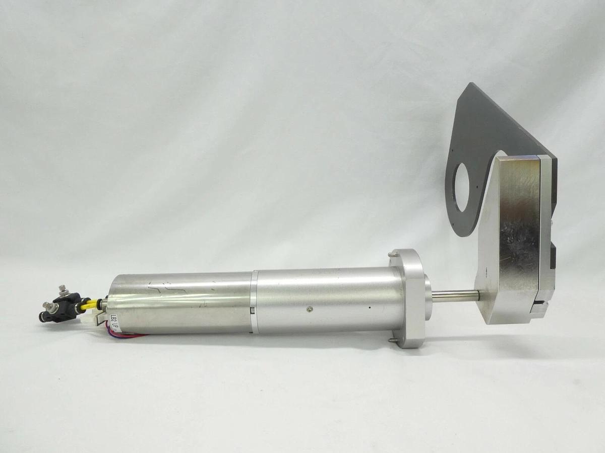Used Kuroda SPCBUA2-20-16-ZV Wafer Transfer Robot TEL 3D80-000009-V4 T-3044SS Working