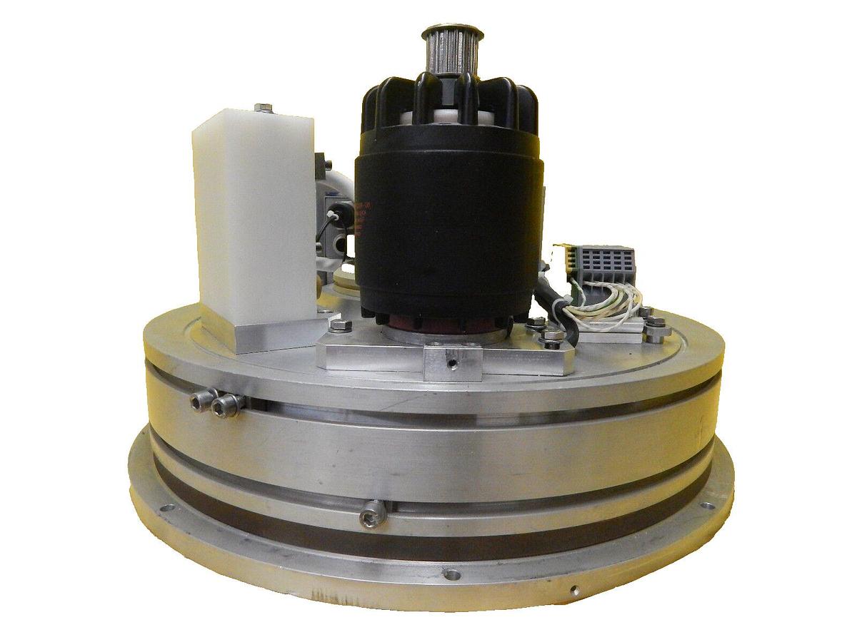 Used Balzers BG 445 013-S Cooling Lid Motor Assembly BG 545 649-T Surplus Surplus