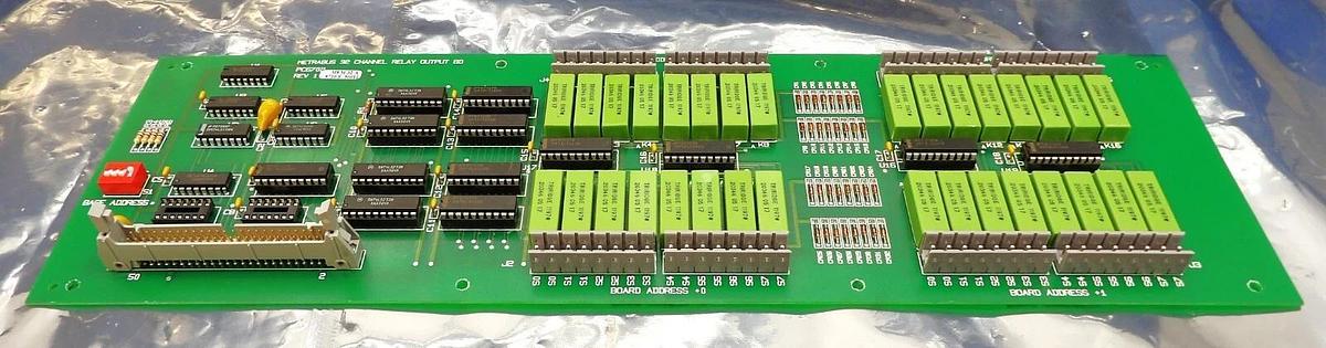 Used Metrabus PC6702 32 Channel Relay Output PCB Board 820-10736-000-H Working