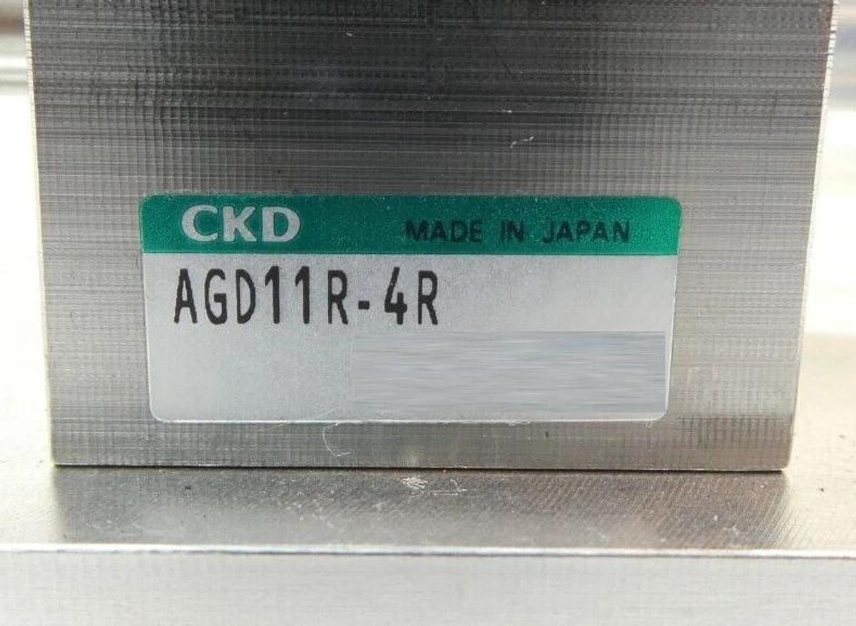 Used Fujikin FCST1050FC-4J2-F50L-N2-058 Mass Flow Controller MFC CKD AGD11R-4R Spare