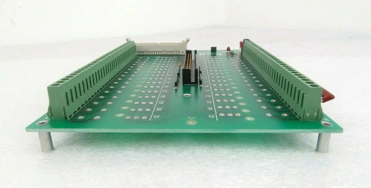 Used Opto 22 G4PB32H 32-Channel Field Control I/O Chassis PCB Reseller Lot of 2 Spare