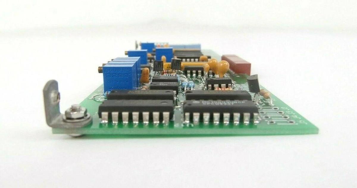 Used MKS Instruments D110986 Processor Board PCB 152H-P0 Type 152 Working Spare