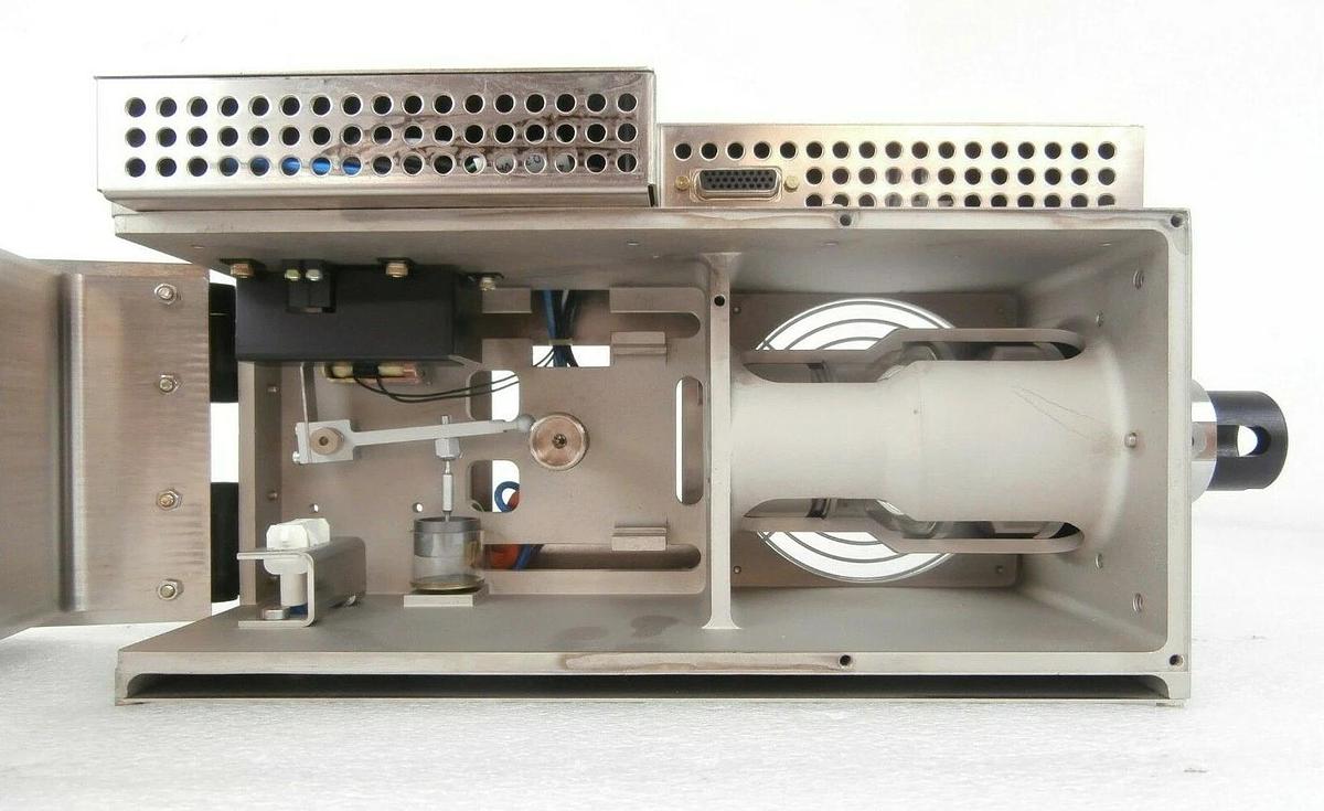 Used ASML 4022.480.66105 Fiber Optic Light Source TWINSCAN XT:1250 System Working