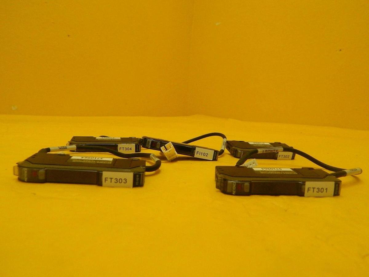 Used Keyence FS-V21R Digital Amplifier Fiberoptic Sensor Reseller Lot of 5 Working