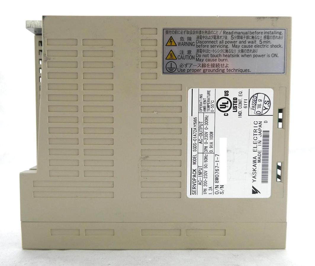 Used Yaskawa Electric SGDS-01A72AY565 Servo Drive SERVOPACK SynqNet 200V Working