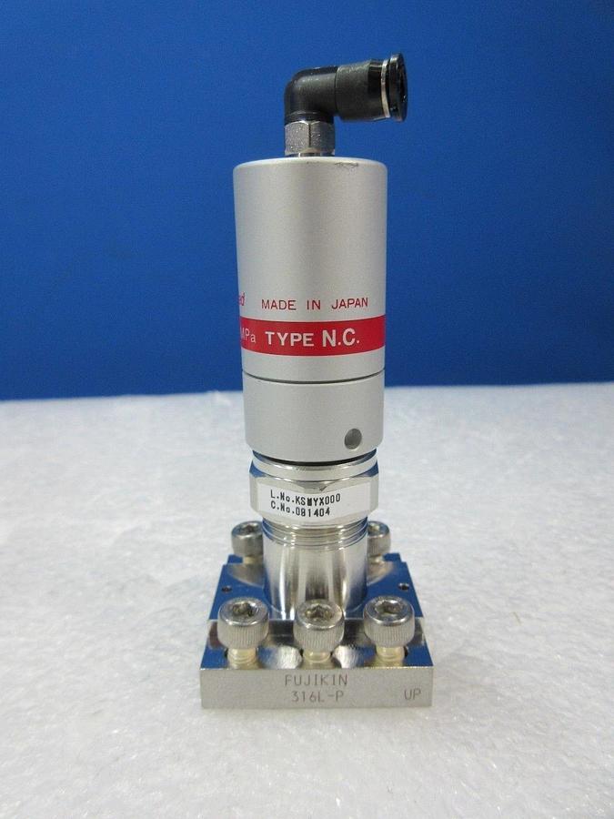 Used Fujikin FPR-SDAT-21-6.35UGF-APD Type NC Diaphragm Valve 091404 Lot of 12 Used