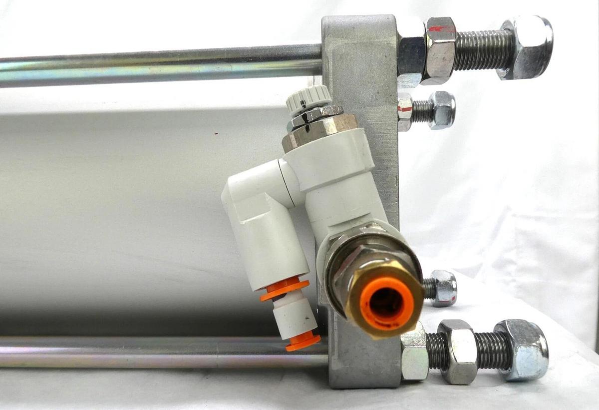 Used SMC CDS2B125TN-650-DUX00227 Tie Rod Pneumatic Air Cylinder Cs2 Working Surplus