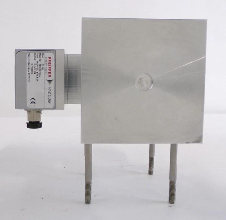 Used SplitFlow 80 Pfeiffer Vacuum PM P04 010 E Turbomolecular Pump TC 110 Working