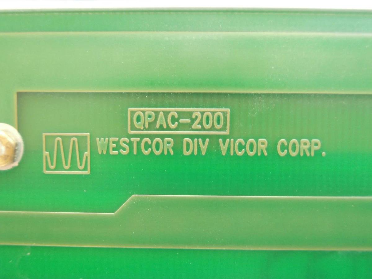 Used Vicor 20-130056-10 Switching Power Supply Module MegaPAC L5.1V/19.6ADL Used