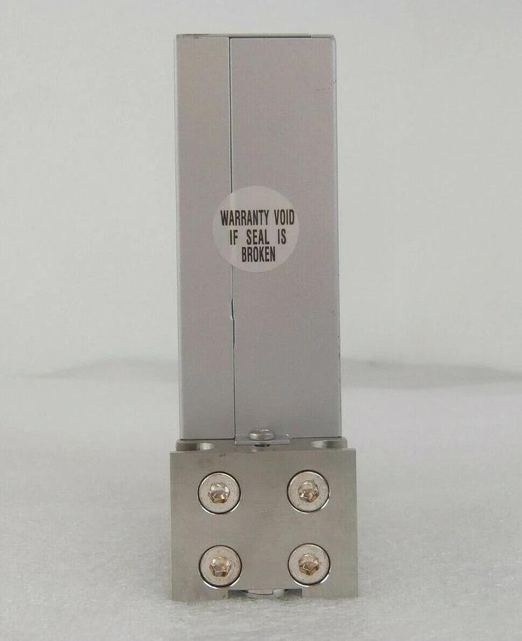 Used Aera FC-D985CT-BH Mass Flow Controller MFC FC-D985C 200 CCM CF4(0.419) Working