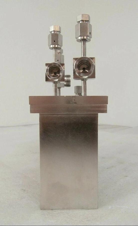 Used AMAT Applied Materials 0240-32230 SACVD Ampule Body Only 5K P5000 Spare