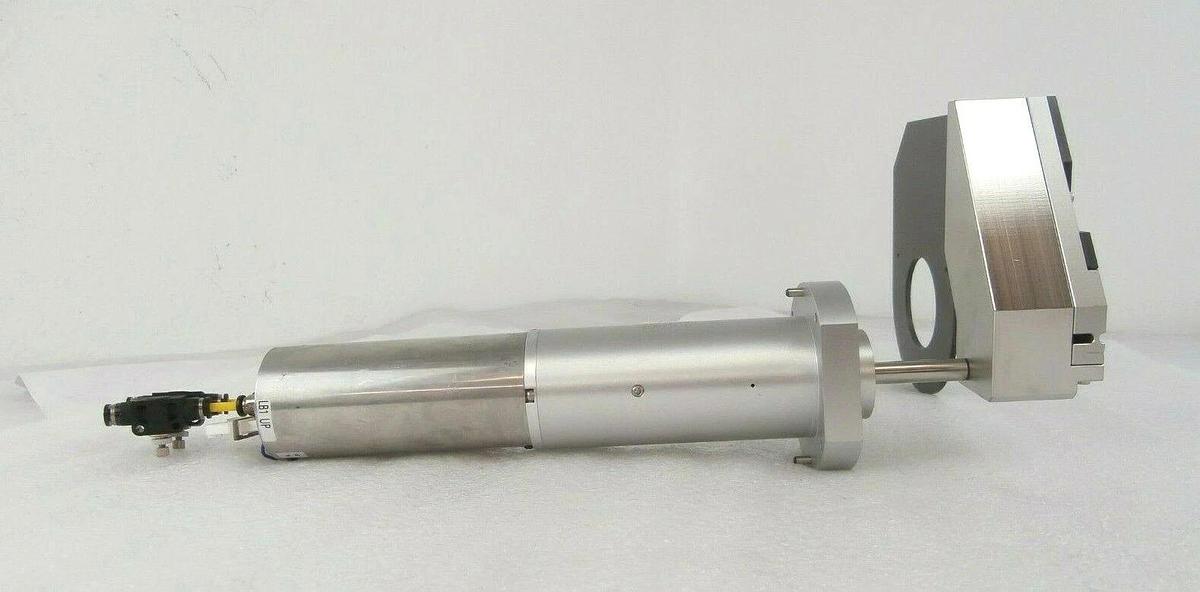 Used Kuroda SPCBUA2-20-40-ZV Wafer Transfer Robot TEL 3D80-000008-V4 T-3044SS Working