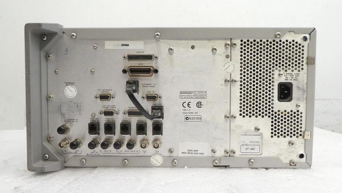 Used Agilent E5515C Wireless Communications Test Set 8960 SERIES 10 No Power Untested