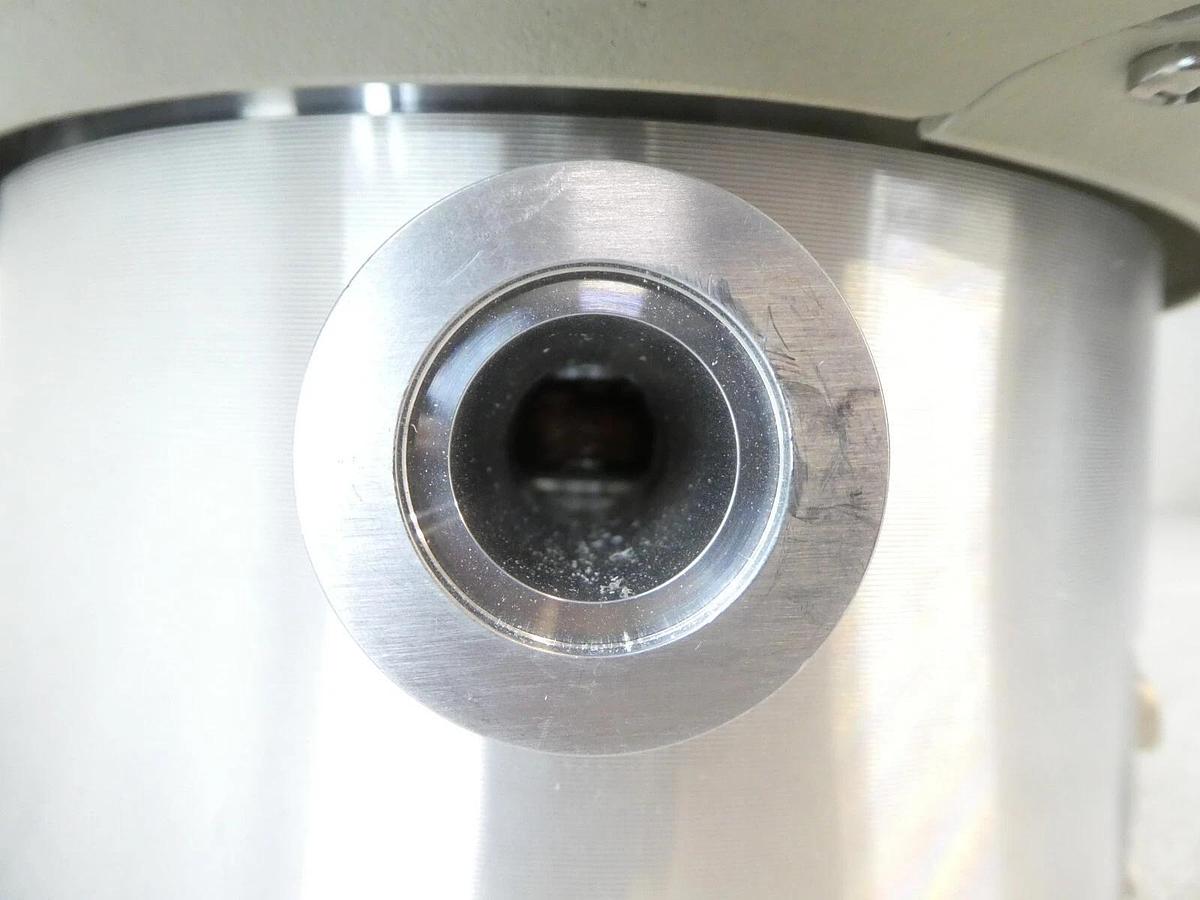 Used TV903 Agilent EX9698812 Turbomolecular Pump EX9698811 Turbo Dented Untested