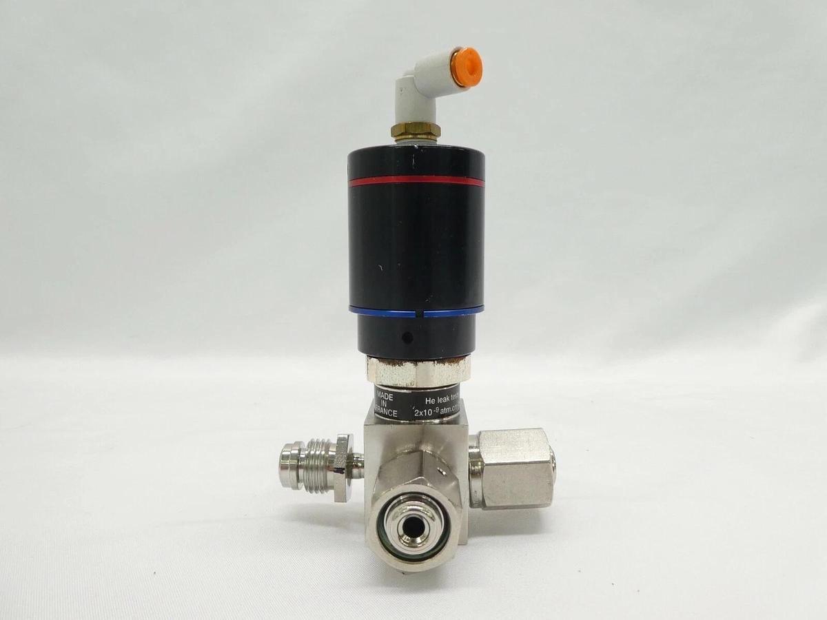 Used Qualiflow 2x10-9atm.cm3/Sec 3-Way Pneumatic Valve Lot of 3 Working Surplus