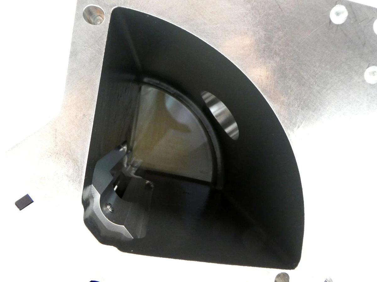 Used KLA-Tencor 0033116-002 Lens Alignment Assembly 0033233-001 Rev. 00 AIT UV Spare