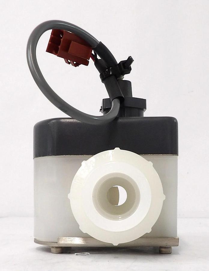 Data Industrial 8411515-9022 Flow Sensor 0-12 GPM Reseller Lot of 6 New Surplus