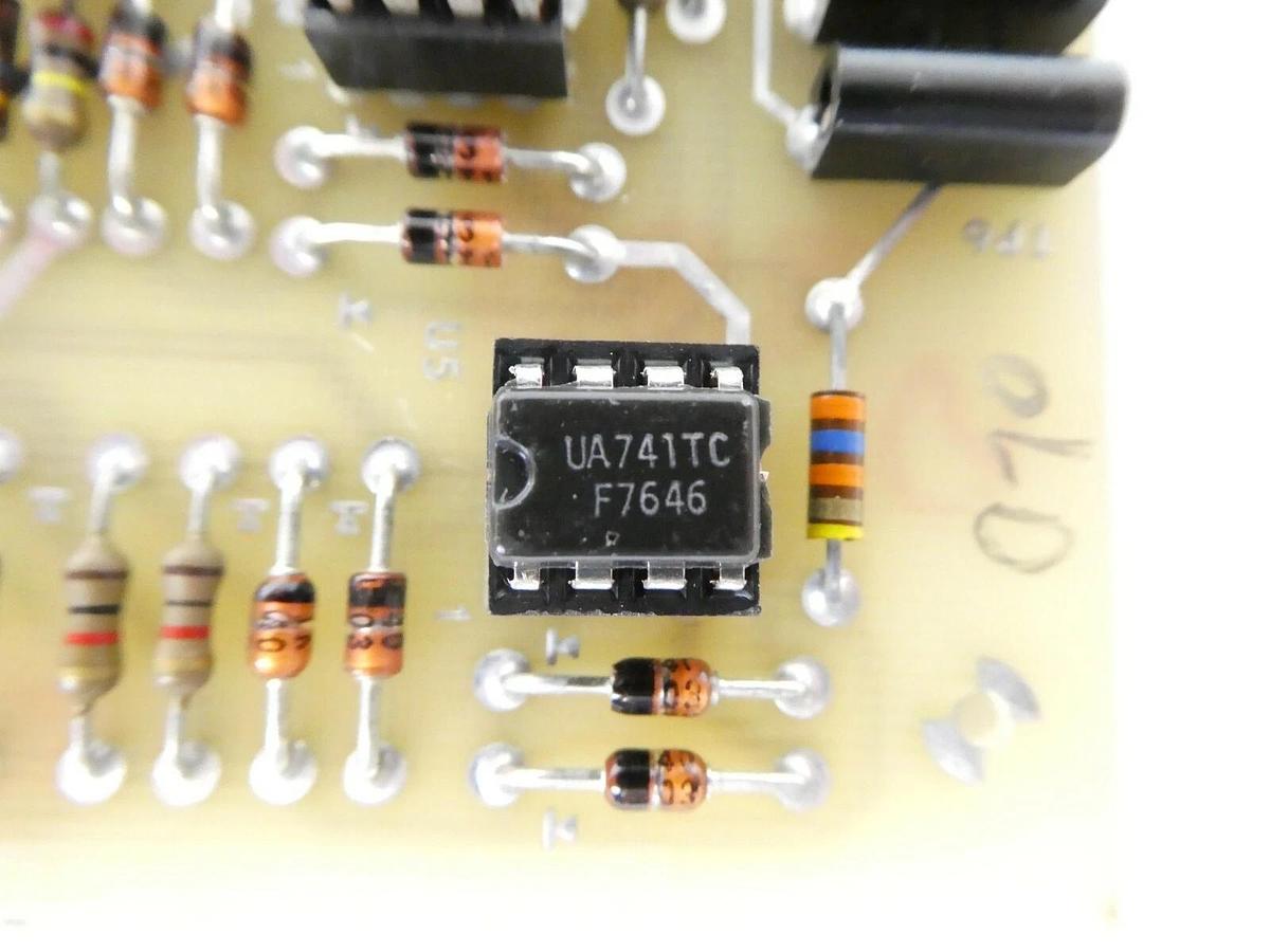 Used Varian Semiconductor VSEA D7389001 Floodgun Controller PCB Card D-7389001 Spare