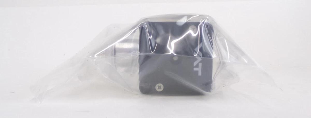 VAT 26428-KA11-BTX1 Angle Valve AMAT 3870-06543 Reseller Lot of 2 New Surplus