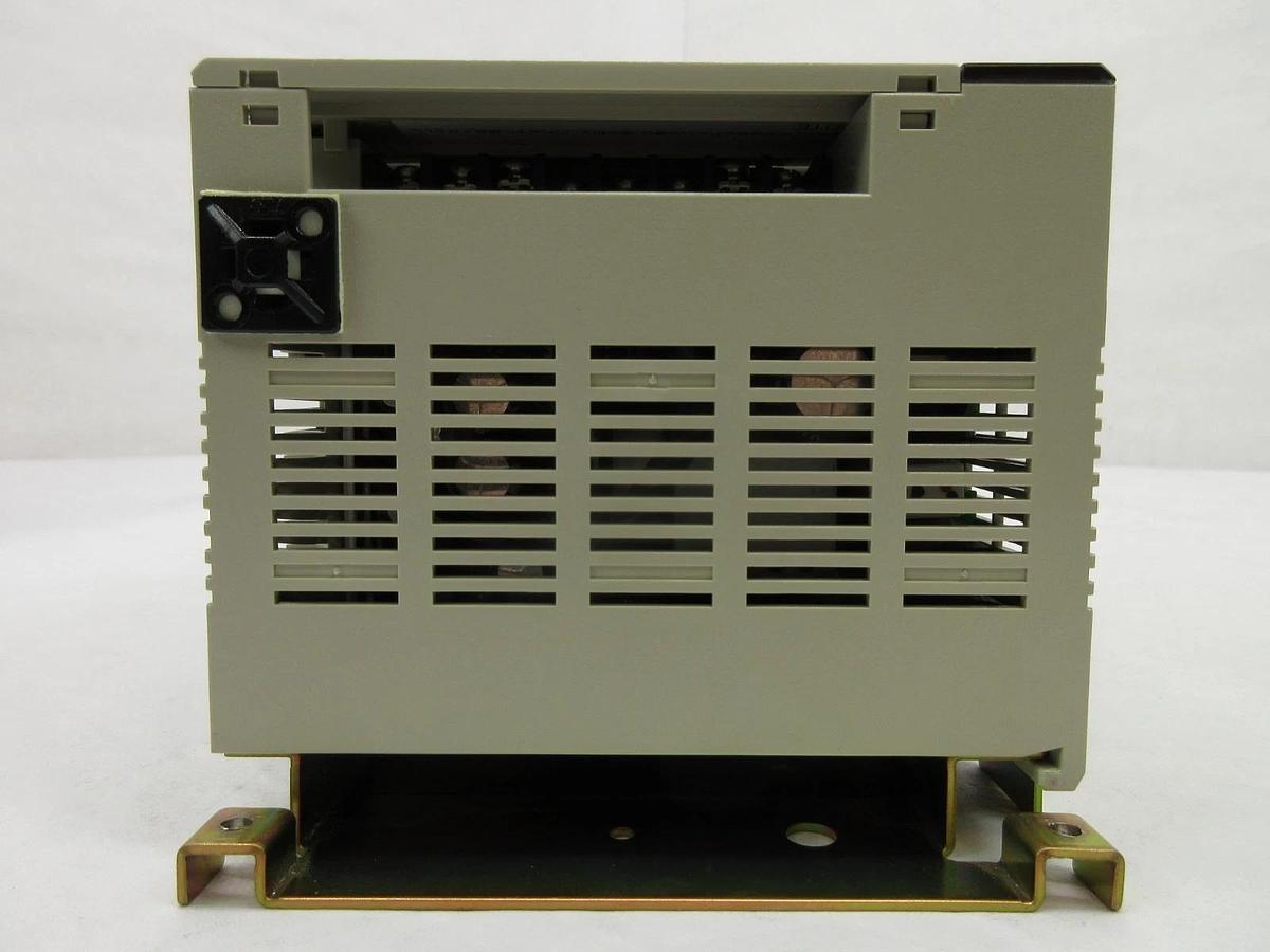 Used Omron C200HE Programmable Logic Controller PLC SYSMAC Nikon NSR-S202A Working