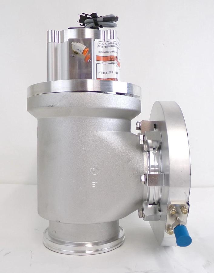 VAT 26440-QA21-CML1 High Vacuum HV Angle Valve Bellows Series 26 New Surplus