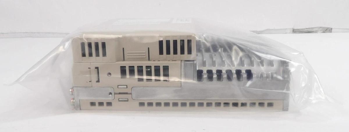 Used Yaskawa Electric SGDV-2R8AE1AY00044 Servo Drive SERVOPACK AMAT 0190-54530 New