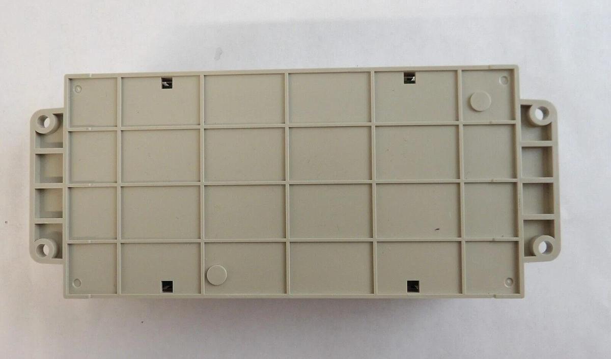 Used Omron V640-HAM11-V4-1 Amplifier Unit Reseller Lot of 9 Working Surplus