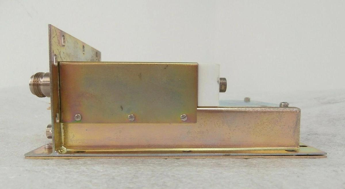 Used Lam Research 853-000577-001 Phase and Magnitude Detector 810-008582-001 Working