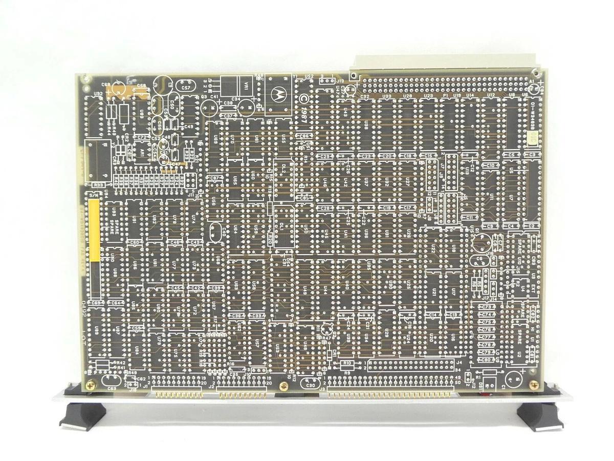 Used Motorola 01-W3483B 01C VME PCB Card MVME 320B Working Surplus