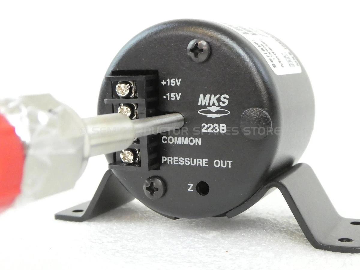 Used MKS Instruments 223B-22149 Baratron Manometer Novellus 27-00159-00 New Surplus