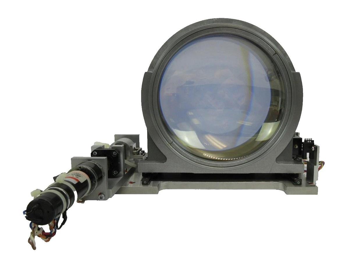 Used Nikon Precision Illumination Uniformity Control IUC Relay Lens NSR-S202A Working