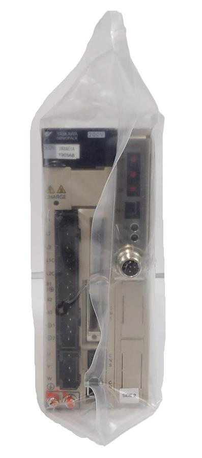 Used Yaskawa Electric SGDV-2R8AE1AY00044 Servo Drive SERVOPACK AMAT 0190-54530 New