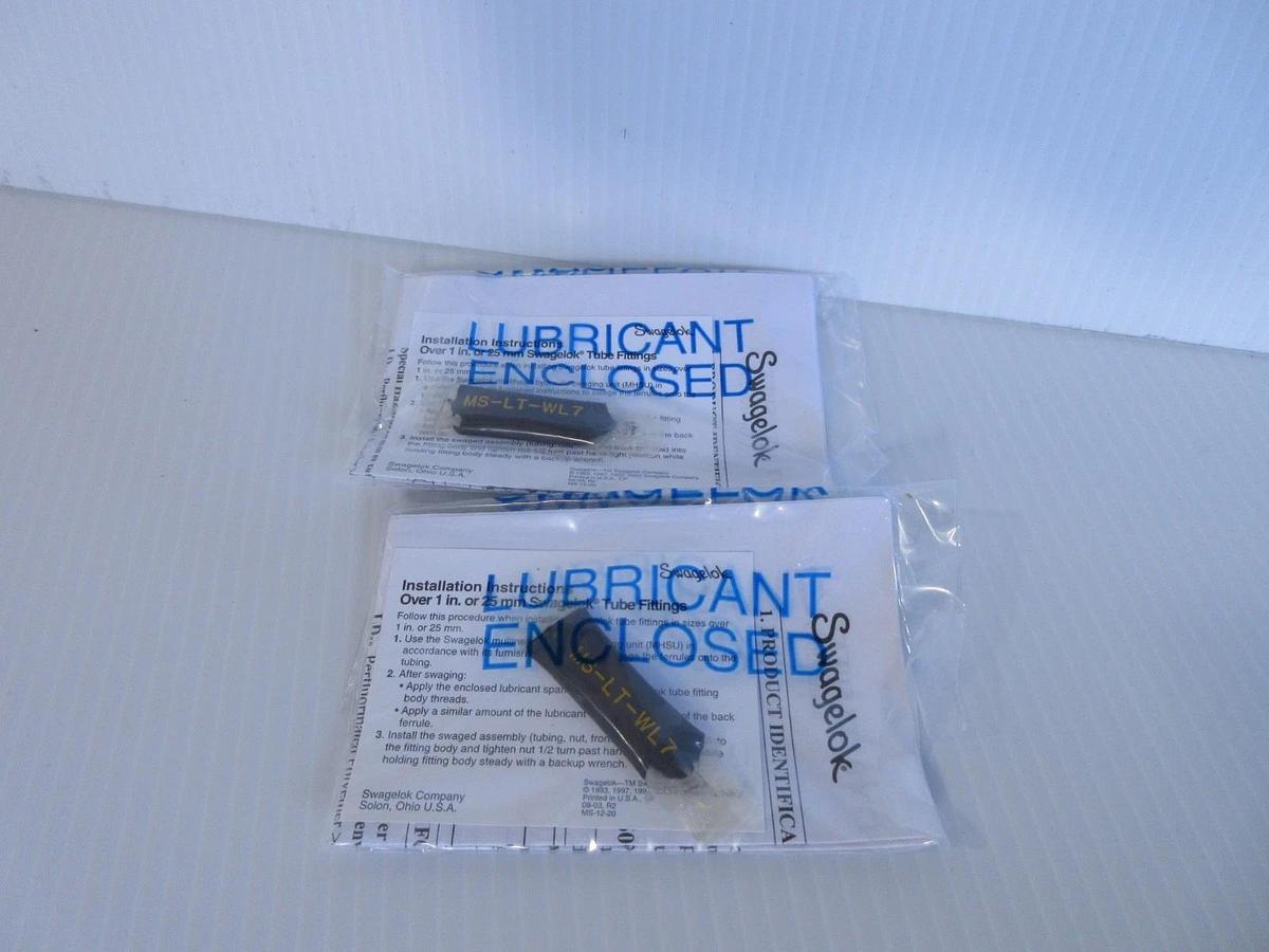 Swagelok SS-FJ32SL32SL32-240 2in. Braided Steel Hose 20ft. New