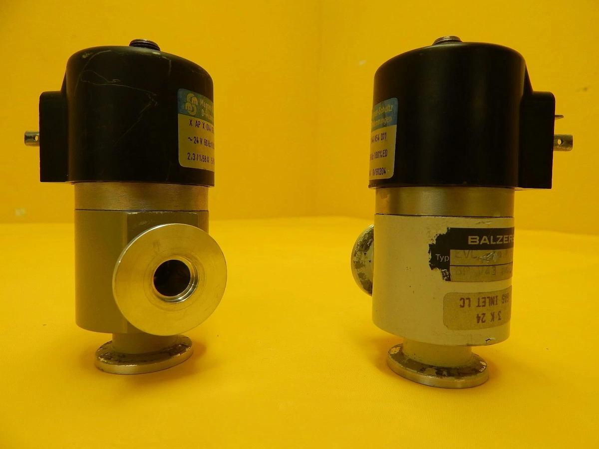 Used Magnet-Schultz XAPX044K54D11 Vacuum Switch Balxers EVC 010 M Lot of 2 Used