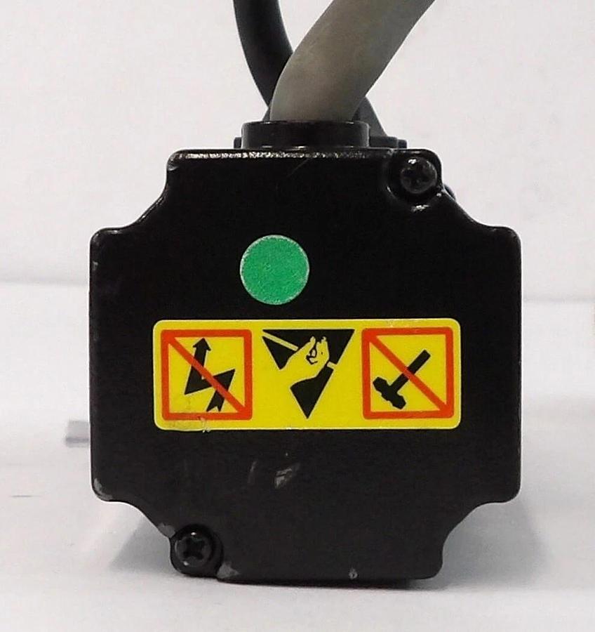 Used Sanyo Denki P30B04010PCKST AC Servo Motor BL Super P3 Lot of 2 Working Surplus