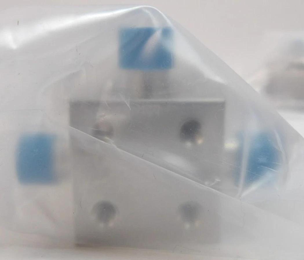 Swagelok 6LV-DFC999P-C 3-Port Diaphragm Valve Reseller Lot of 2 New