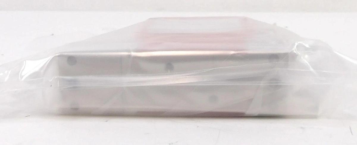 Horiba STEC UR-Z724M-B Mass Flow Controller UR-2700-B 150kPa New Surplus