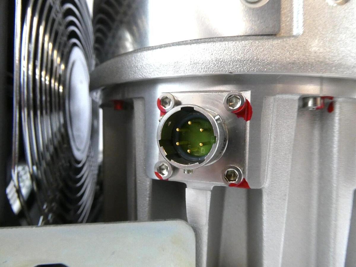 Used TV-301 NAV Varian 9698918S003 Turbo Pump UltrafleXtreme Spectrometer Working