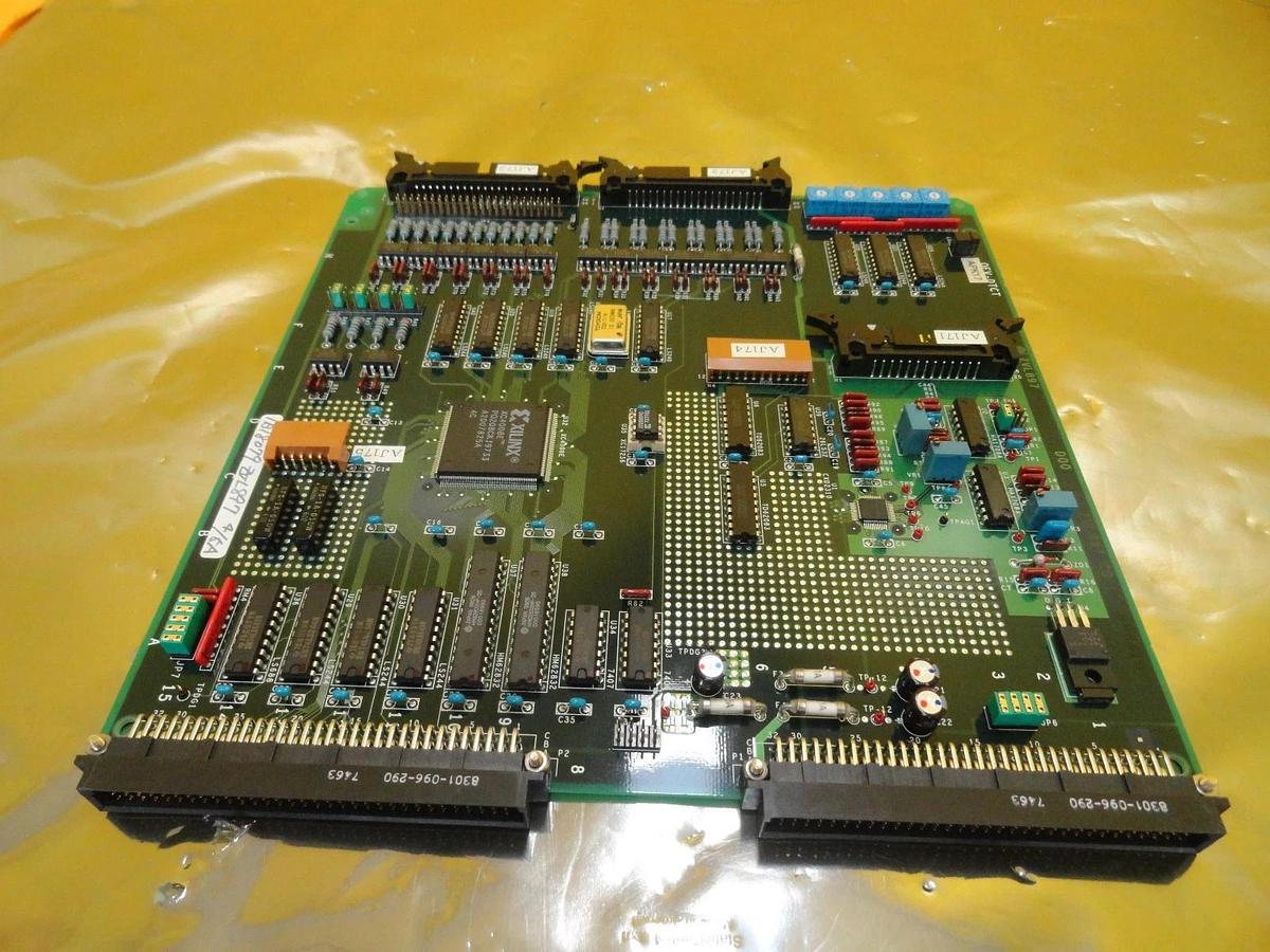 Used Hitachi High Technologies 1B18079 ZVL897 OFV-DTCT PCB Card Working